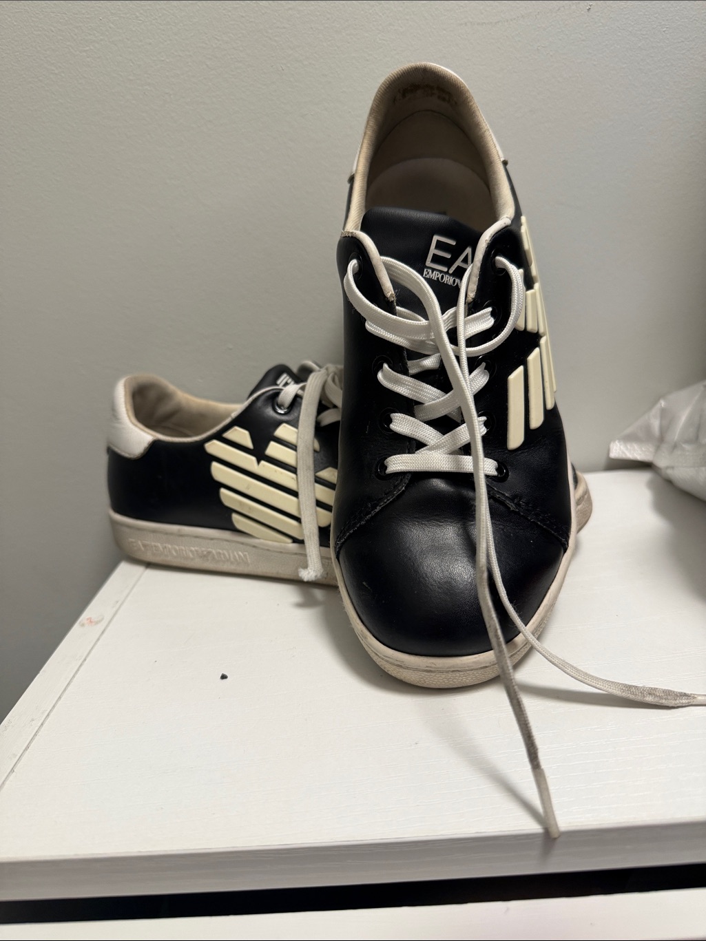 Emporio Armani Kids Black & Cream Logo Low-Top Sneakers